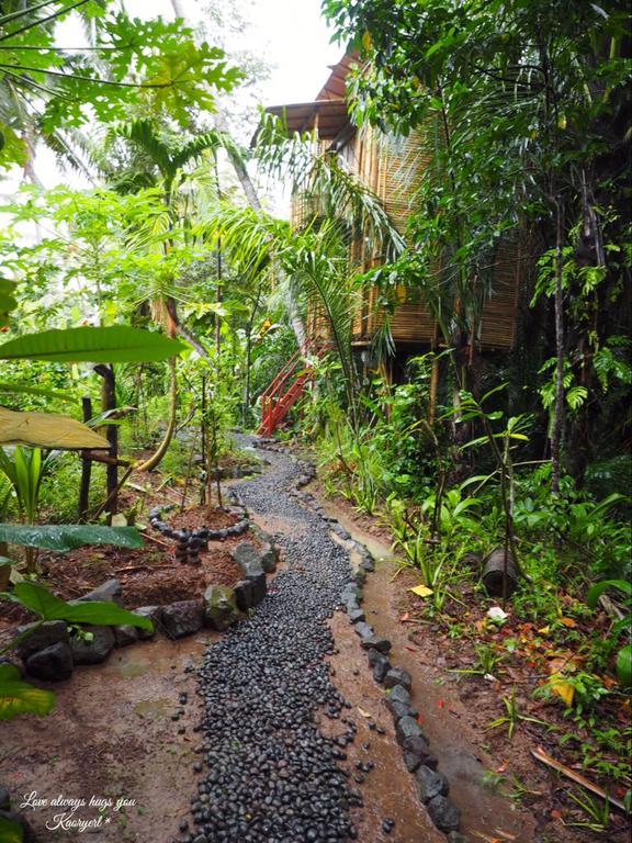 Hars Garden Tree Houses Hotel Ubud Exterior foto